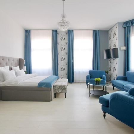 Premium Apartments By Hi5 - Astoria Square ブダペスト エクステリア 写真