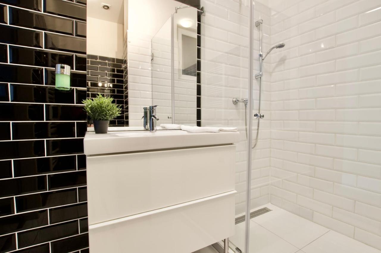Premium Apartments By Hi5 - Astoria Square ブダペスト エクステリア 写真