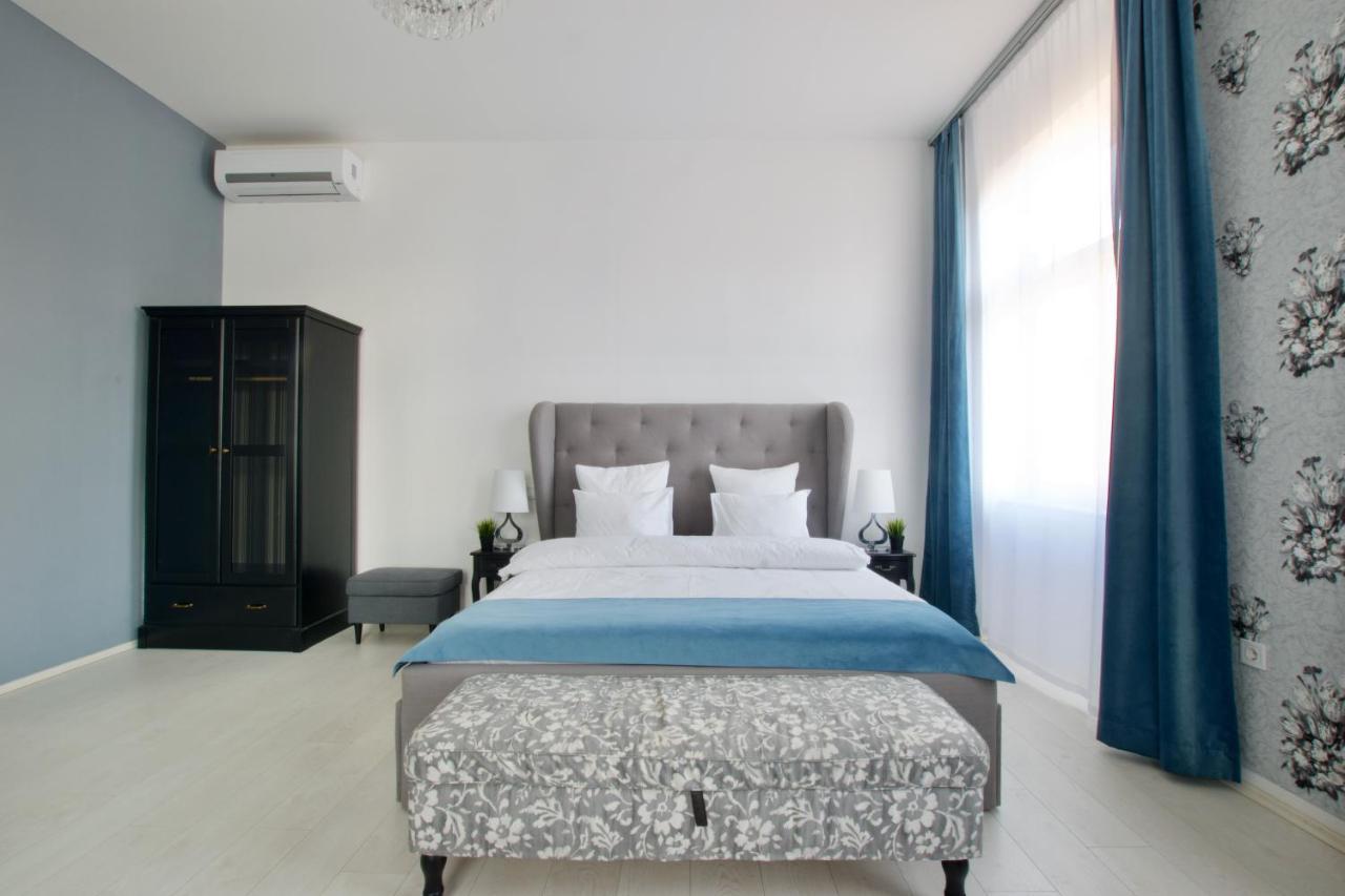 Premium Apartments By Hi5 - Astoria Square ブダペスト エクステリア 写真