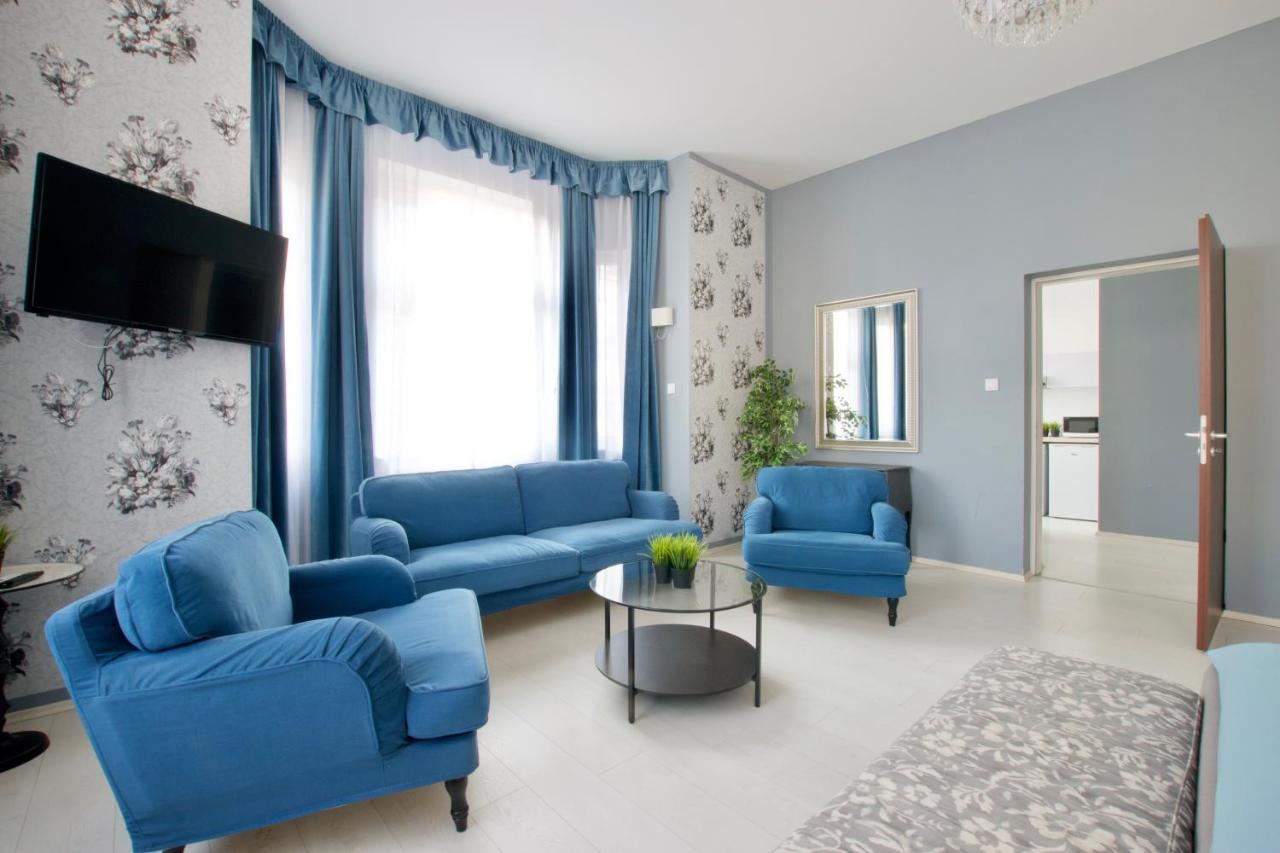 Premium Apartments By Hi5 - Astoria Square ブダペスト エクステリア 写真