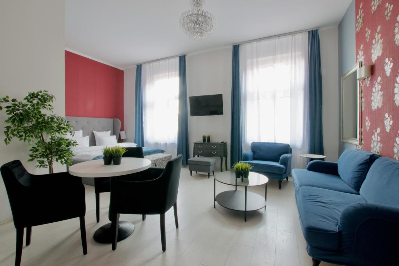 Premium Apartments By Hi5 - Astoria Square ブダペスト エクステリア 写真